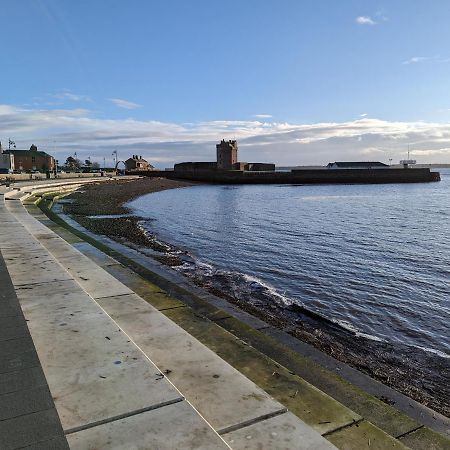 Great Location, Large 1 Bed Flat With Parking Broughty Ferry Exterior foto
