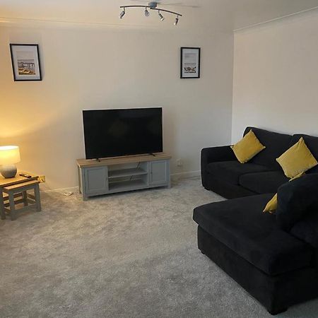 Great Location, Large 1 Bed Flat With Parking Broughty Ferry Exterior foto